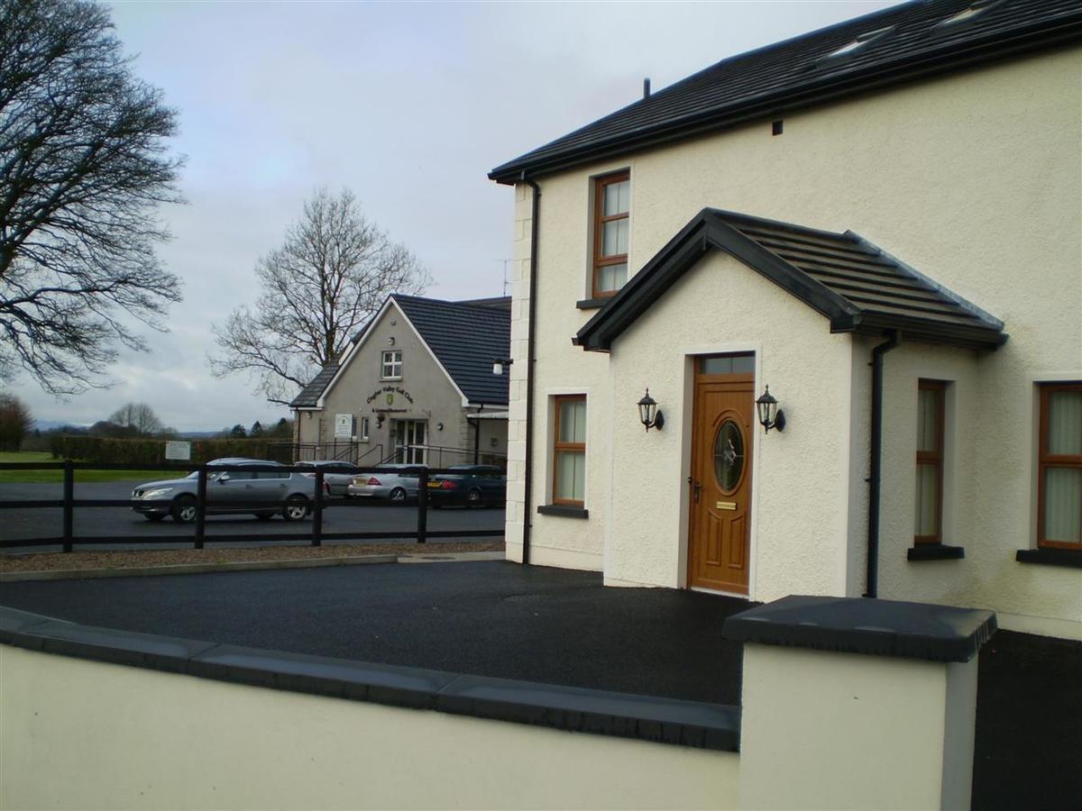 Clogher Valley Golf Club Fivemiletown Esterno foto